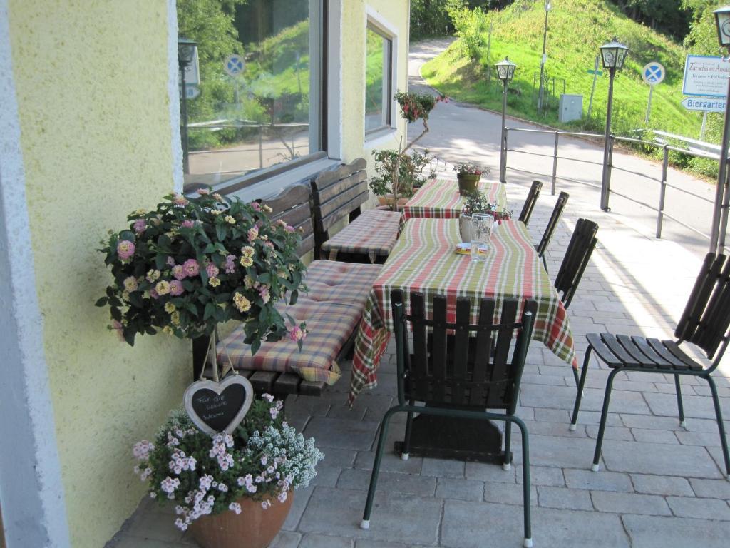 Hotel Zur Schonen Aussicht Übersee Exterior foto