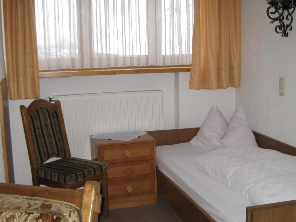 Hotel Zur Schonen Aussicht Übersee Habitación foto